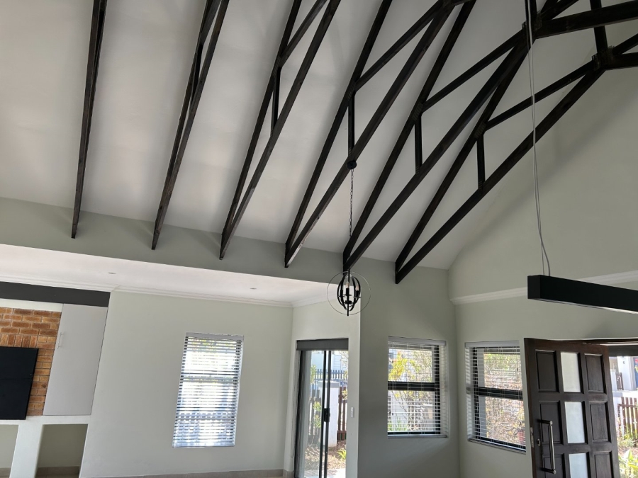 3 Bedroom Property for Sale in Blue Mountain Village Western Cape
